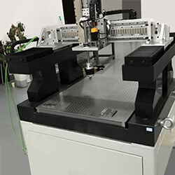 X Y Z軸直線(xiàn)模組在異形插件上的應(yīng)用